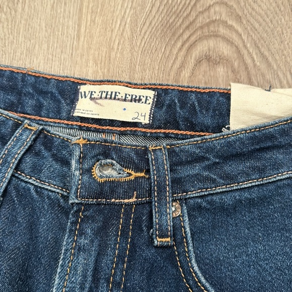 NEW We The Free The Pacifica High Rise Slim Straight Leg Jeans - Picture 2 of 4